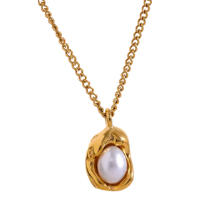 Pearlita Necklace